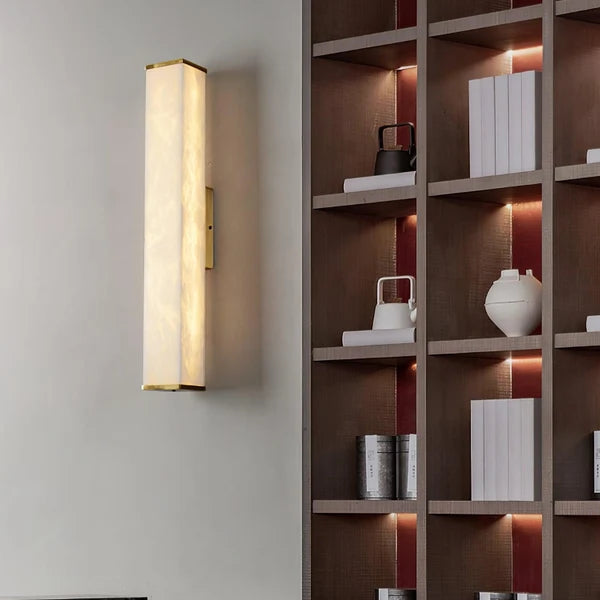 Applique Contemporaine En Laiton Et Albâtre Vithaira - Luminaire Moderne