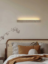 Applique En Travertin Linéaire Moderne Ardora - Luminaire LED De Chambre