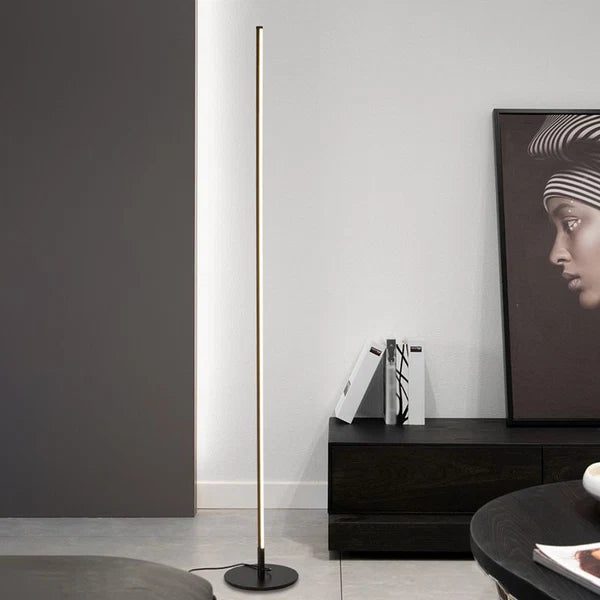 Lampadaire Linéaire LED Minimaliste - Luminaire Moderne Arisha