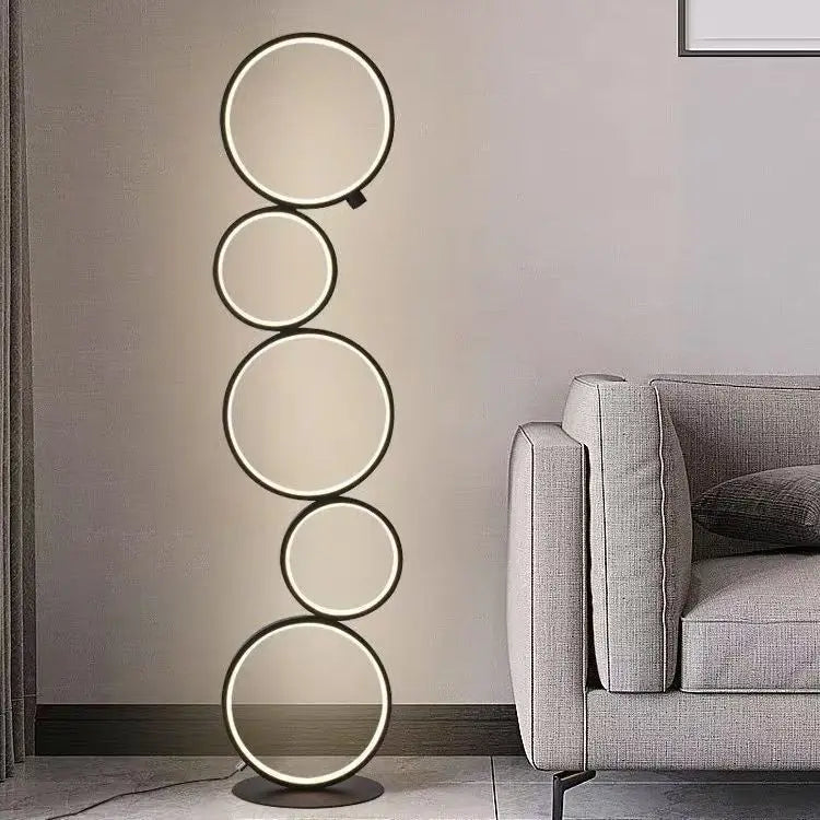Lampadaire LED Moderne Arisha – Luminaire à Multiples Anneaux
