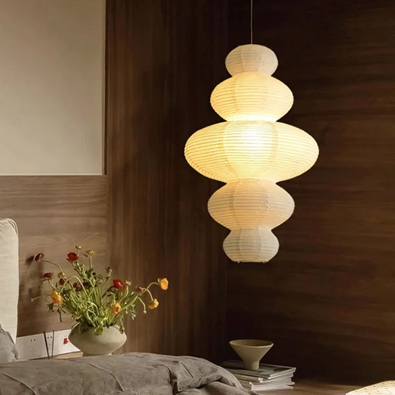 Lampe suspendue Ritta - Japonaise en papier sculptural à brancher