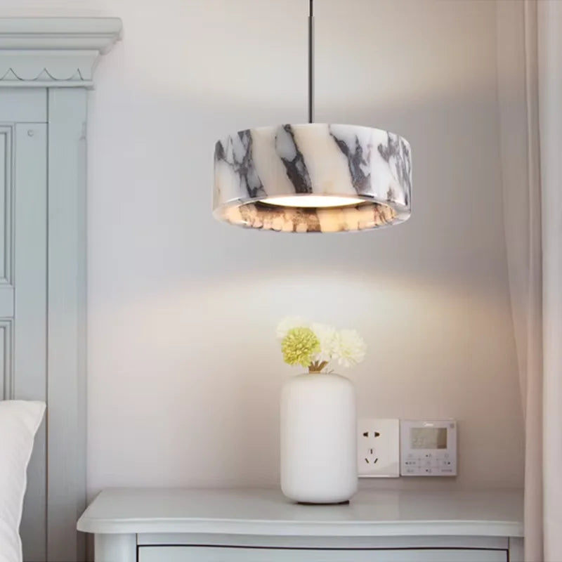 Suspension Glide - Luminaire moderne et minimaliste en marbre