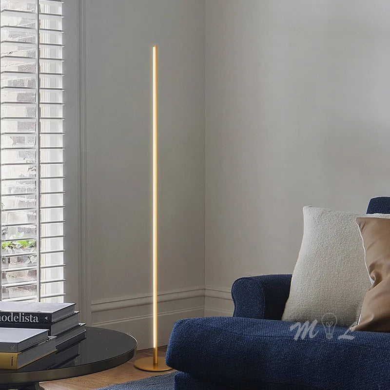 Lampadaire Linéaire LED Minimaliste - Luminaire Moderne Arisha