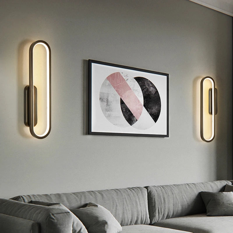 Applique Murale Verticale Anneau Ovale Doré - Luminaire Minimaliste Salon