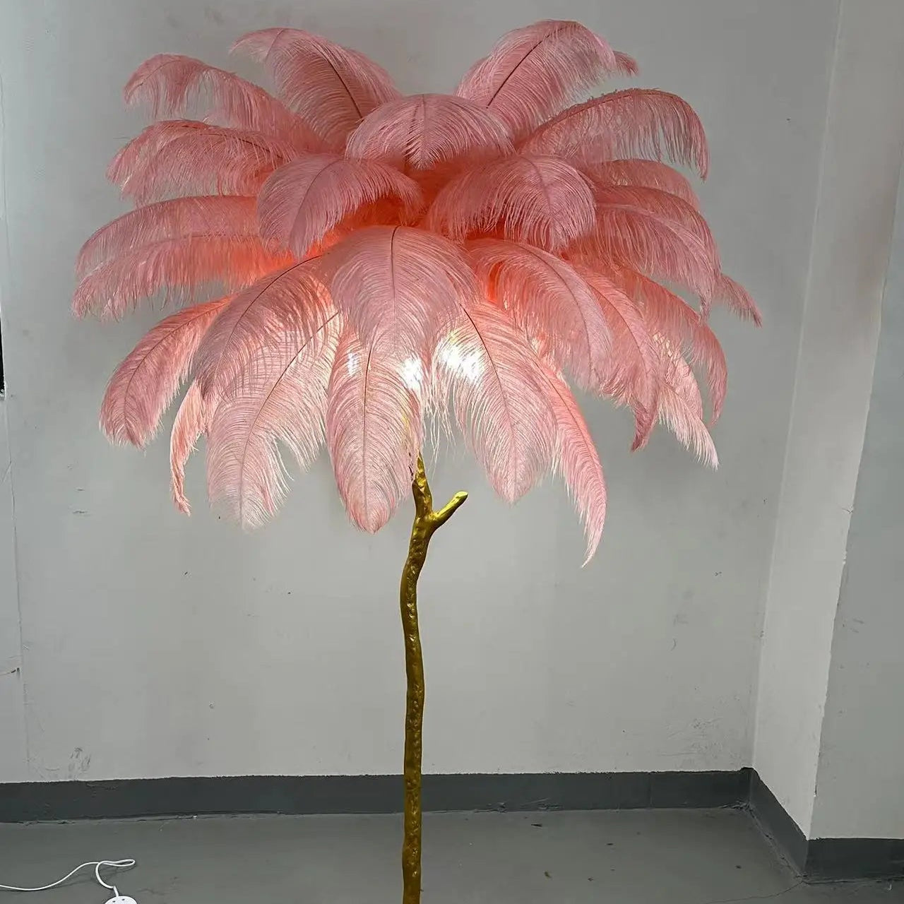 Lampadaire LED O'Moore En Plumes D'Autruche - Luminaire Pour Salon