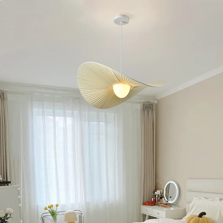 Suspension Abat-Jour Plissé Éventail – Luminaire Ondulé