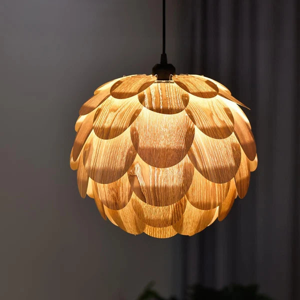 Suspension Boule en Placage Bois Écailles – Luminaire Scandinave