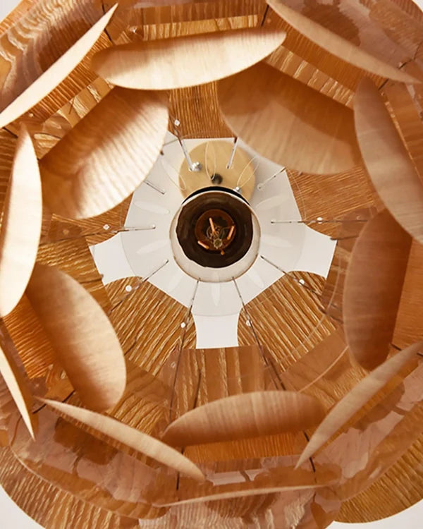 Suspension Boule en Placage Bois Écailles – Luminaire Scandinave