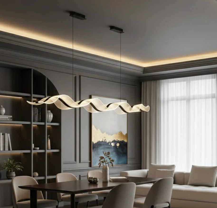 Suspension LED Vague Dorée – Design Ondulé