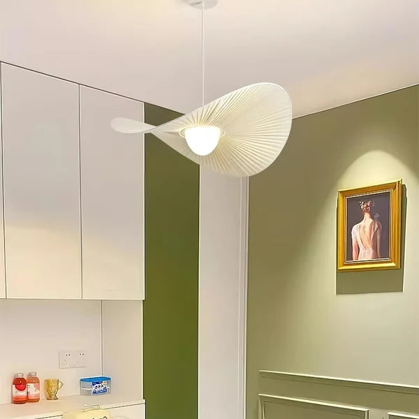 Suspension Abat-Jour Plissé Éventail – Luminaire Ondulé