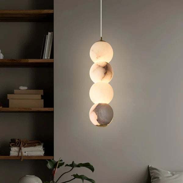 Suspension Minimaliste en Albâtre Elore Pearl – Luminaire à Perle Lumineuse