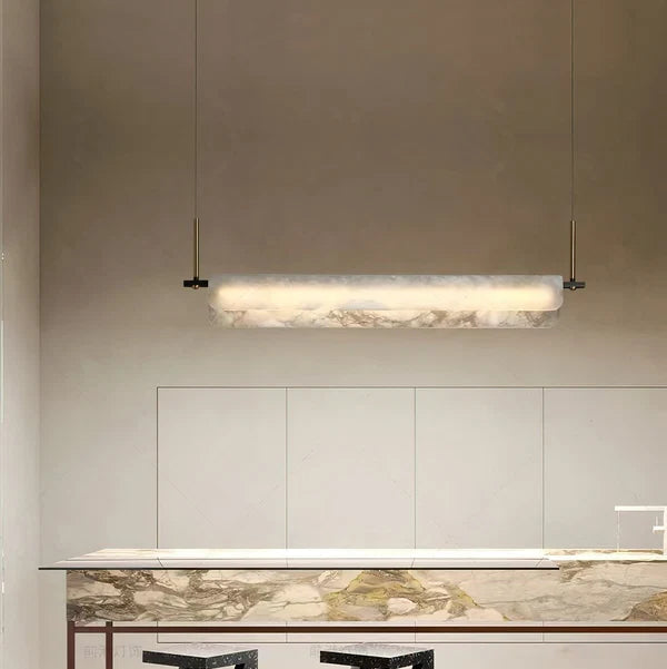 Suspension minimaliste en albâtre Eshaisra - Luminaire moderne