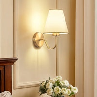 Applique Murale "Majestic" – Laiton Satiné et Abat-jour Beige Mes Luminaires