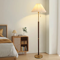 Lampadaire Vintage en Bois de Bambou et Laiton Doré Mes Luminaires