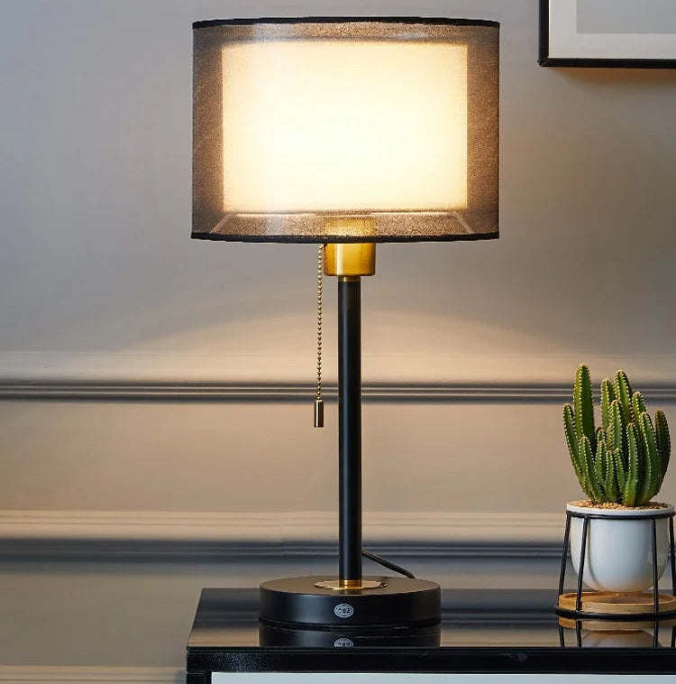 Lampe de Chevet Japandi "Nara" – Bois Naturel & Abat-jour Plissé Mes Luminaires