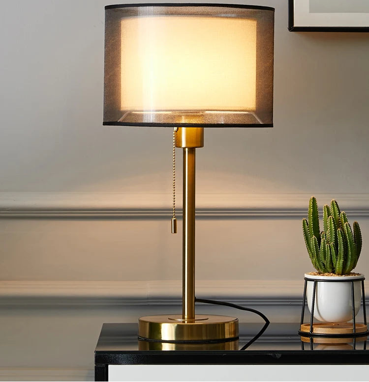 Lampe de Chevet Japandi "Nara" – Bois Naturel & Abat-jour Plissé Mes Luminaires