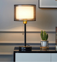 Lampe de Chevet Japandi "Nara" – Bois Naturel & Abat-jour Plissé Mes Luminaires