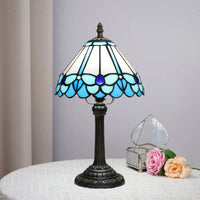 Lampe de Table Art Nouveau – Vitrail aux Motifs Floraux et Pied Antique Mes Luminaires