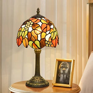 Lampe de Table Art Nouveau – Vitrail aux Motifs Floraux et Pied Antique Mes Luminaires