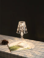 Lampe de Table "Prisme" – Luminaire en Acrylique à Effet Cristal Mes Luminaires