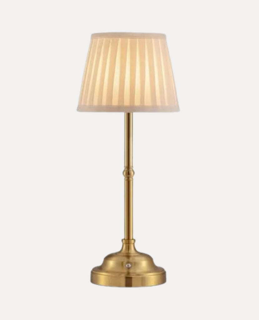 Lampe de Table "Victoria" – Abat-jour Plissé et Pied en Laiton Doré Mes Luminaires