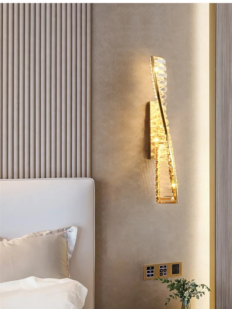 Luminaire Mural Design "Hélice" en Cristal et Or Mes Luminaires