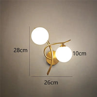 Luminaire "Orbite" – Applique Murale aux Lignes Courbes et Globes Opalins Mes Luminaires