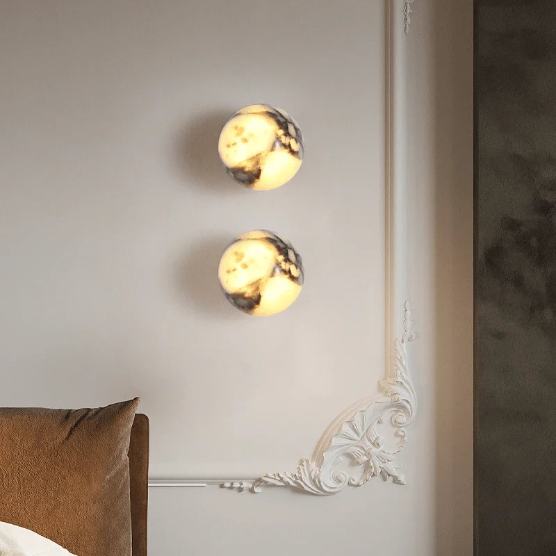 Luminaire "Orbite" – Sphère Lumineuse Murale au Design Contemporain Mes Luminaires