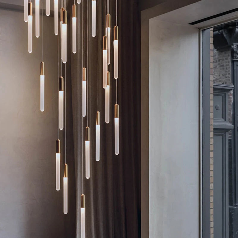Lustre Cascade LED "Éclat Vertical" - Luminaire pour Plafond Haut Mes Luminaires