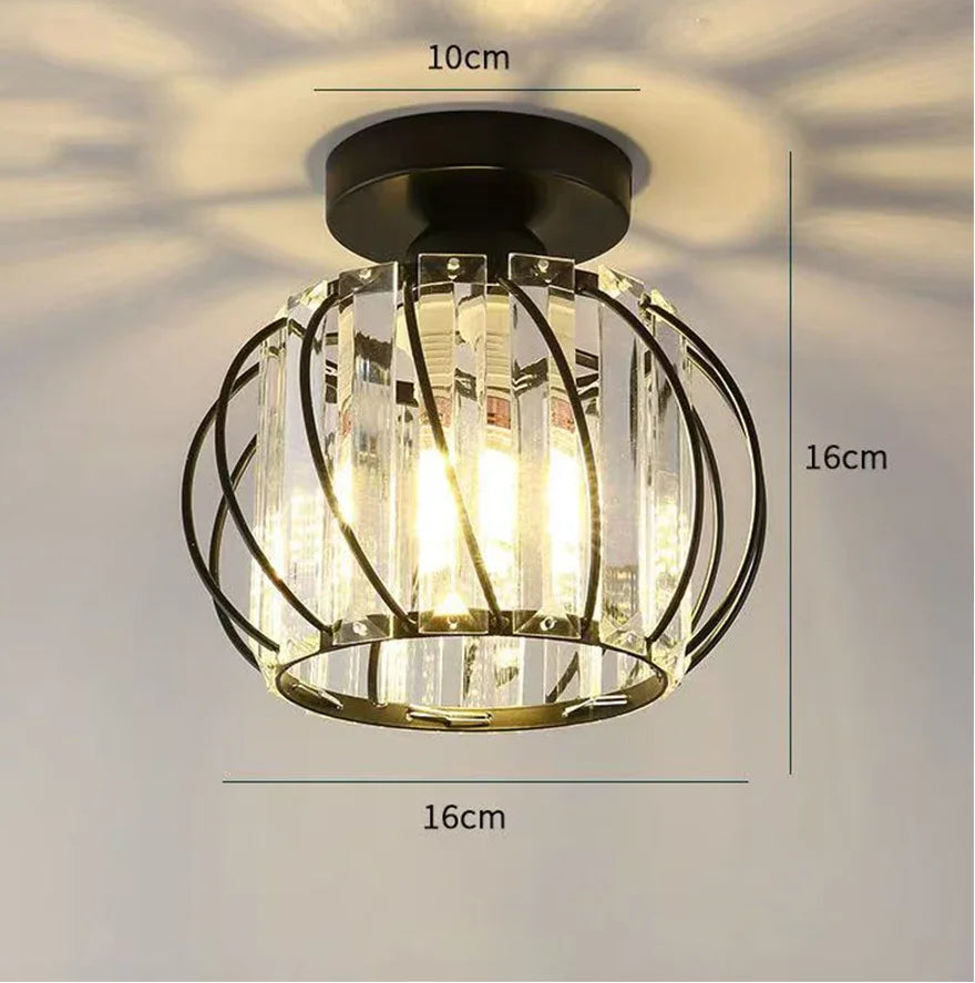 Plafonnier "Majesty" – Luminaire Royal avec Cage Dorée et Cristaux Mes Luminaires