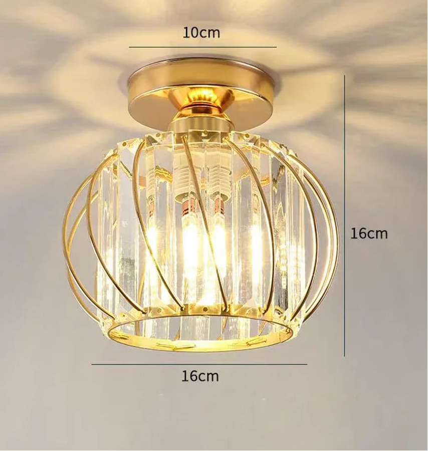 Plafonnier "Majesty" – Luminaire Royal avec Cage Dorée et Cristaux Mes Luminaires